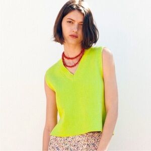 Zara Lime Green Ribbed Knit Sweater Vest size S